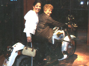 Mi t&iacute;a Galenis y mi Abuela Gladys